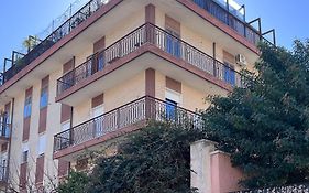 Caralis Suites Rooms